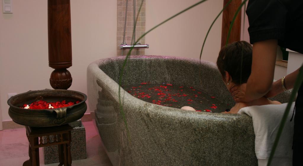 La Cour Du Bailli Suites & Spa Bergheim Ngoại thất bức ảnh