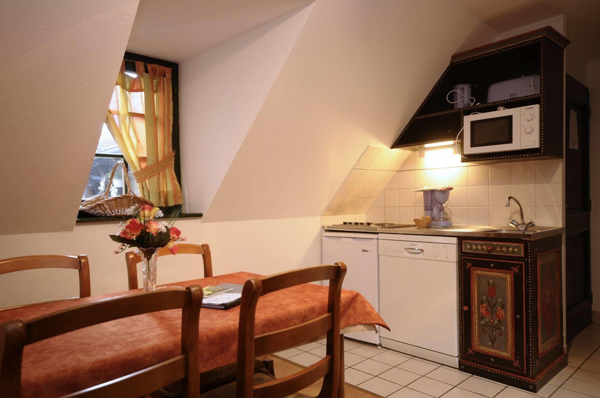 La Cour Du Bailli Suites & Spa Bergheim Ngoại thất bức ảnh